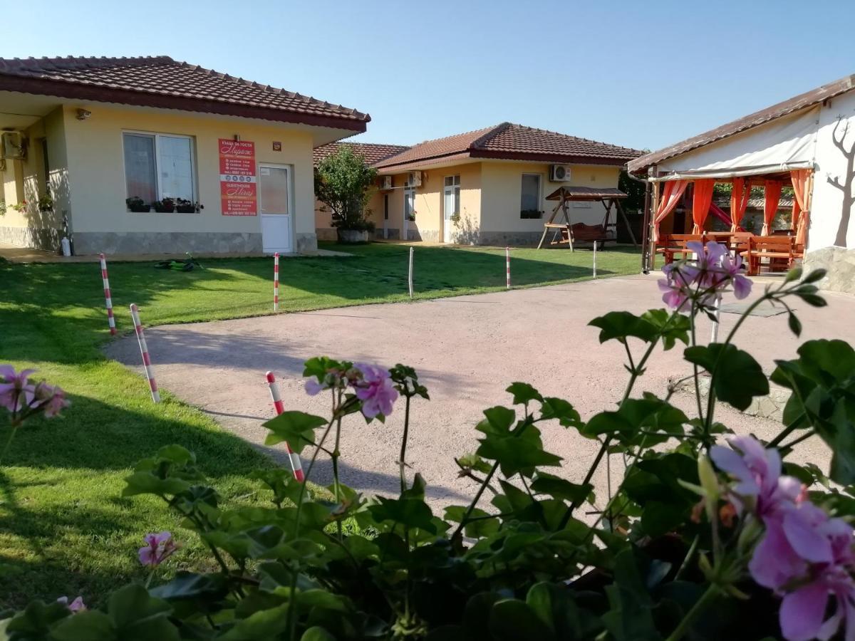 Guesthouse Mirage Шабла Экстерьер фото
