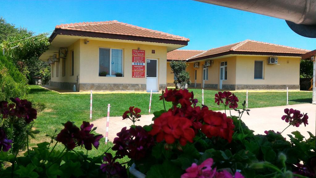 Guesthouse Mirage Шабла Экстерьер фото